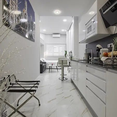 Lovely Apartment In Gran Via Madrid Exterior foto