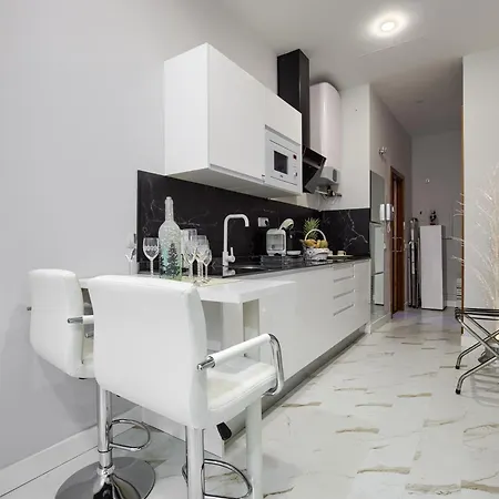 Lovely Apartment In Gran Via Madrid Exterior foto